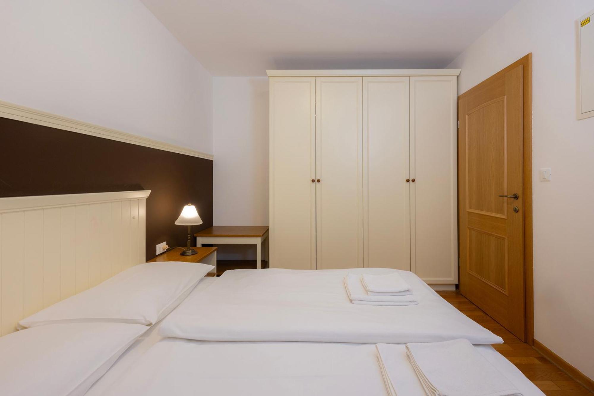Lakeside Apartments Блед Номер фото